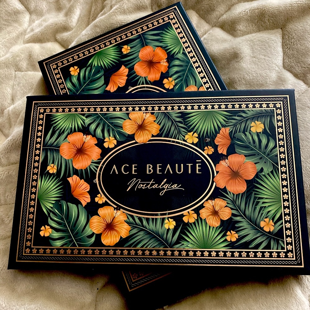 Ace Beaute Nostalgia Palette Eyeshadow😍Brand new!